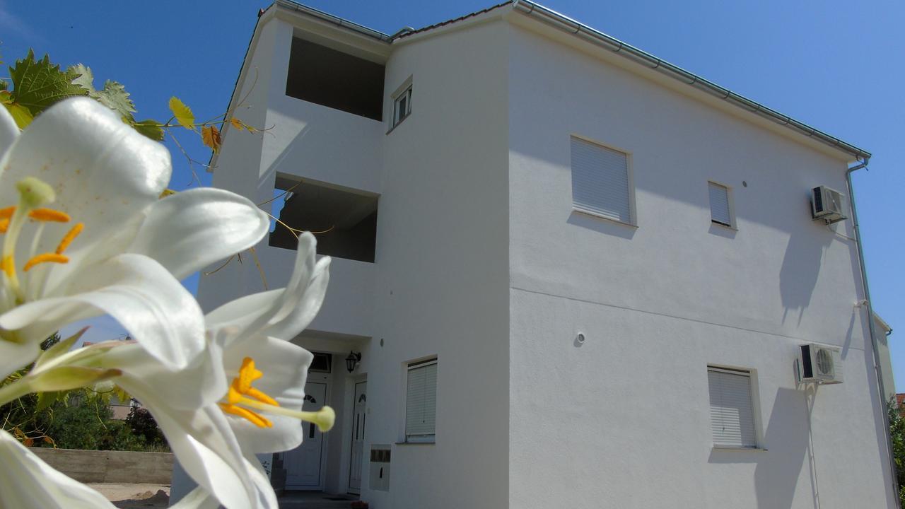 Apartments Purkovic Vodice Exterior photo